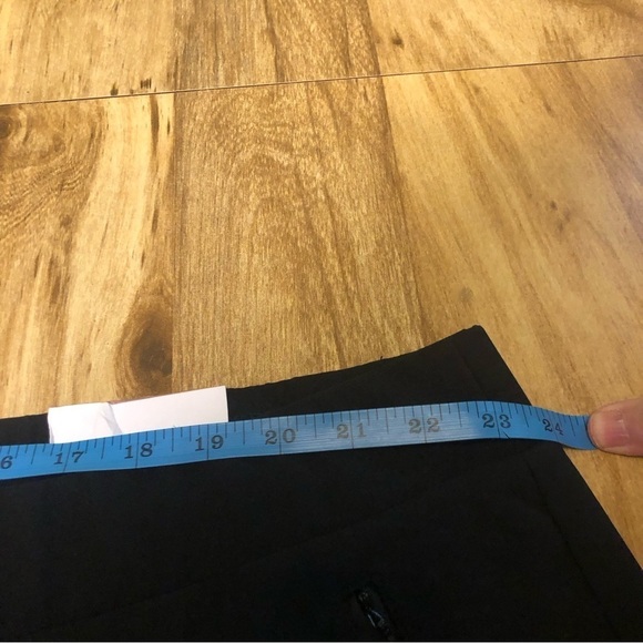 NWT $80 USD Lane Bryant On The Go Black Straight Mid Rise Stretch Pants Size 28 - Picture 8 of 12